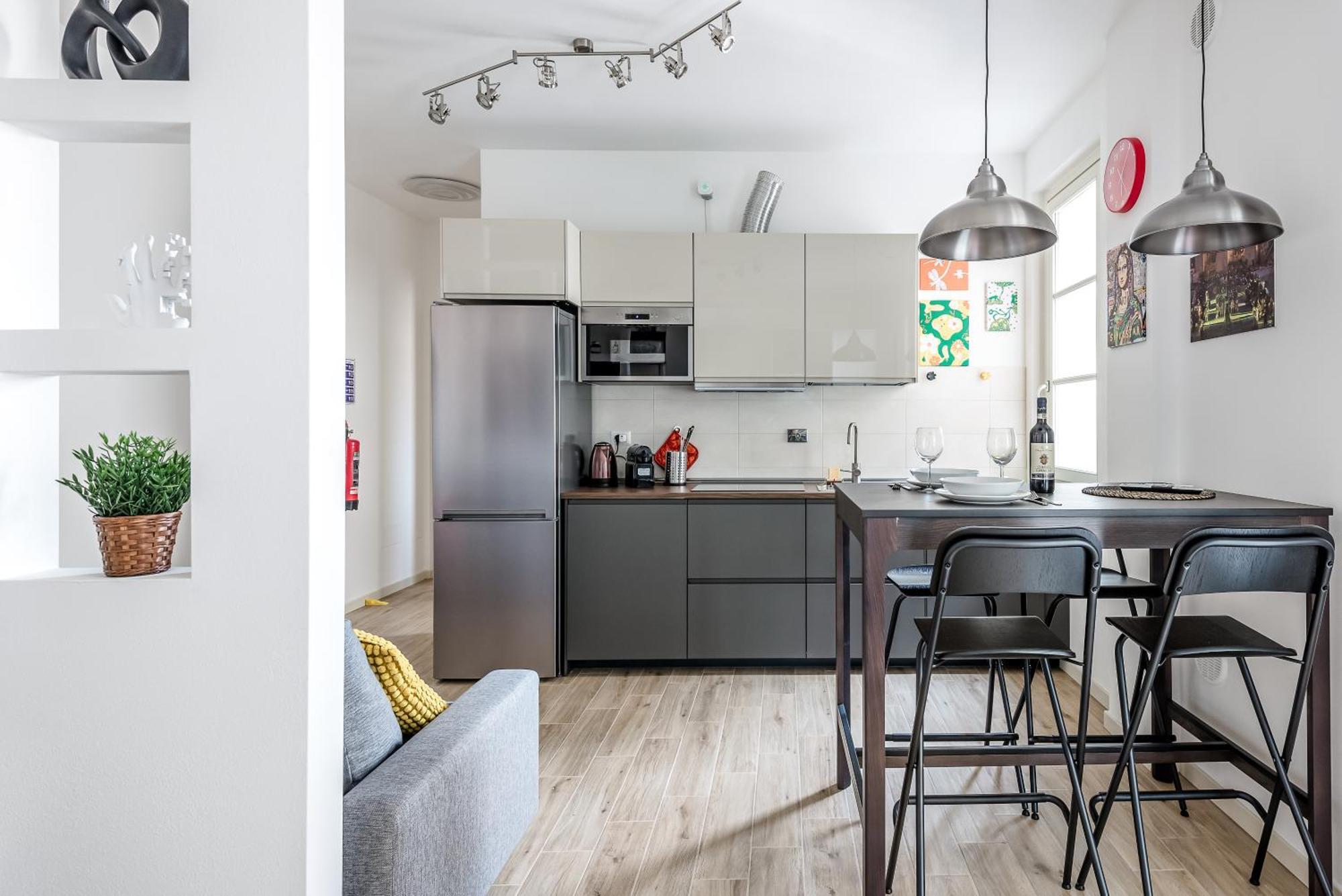 Apartamento Hostly-giugio's House-lungarni And Town Center